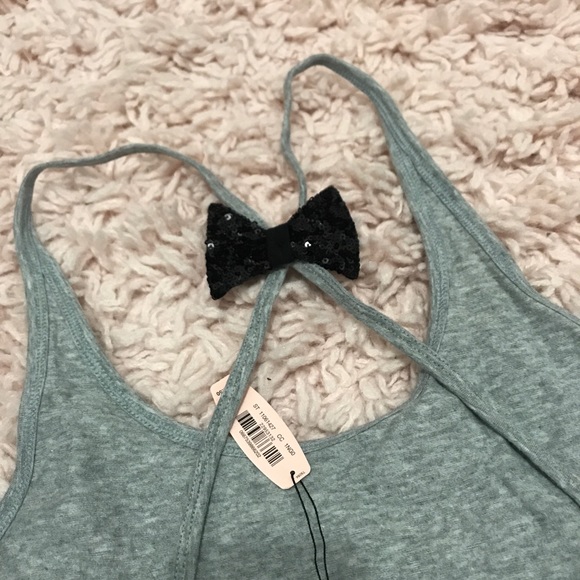 VS Bad Girls Get Presents Too Sequin Bow Crop! - Picture 2 of 6